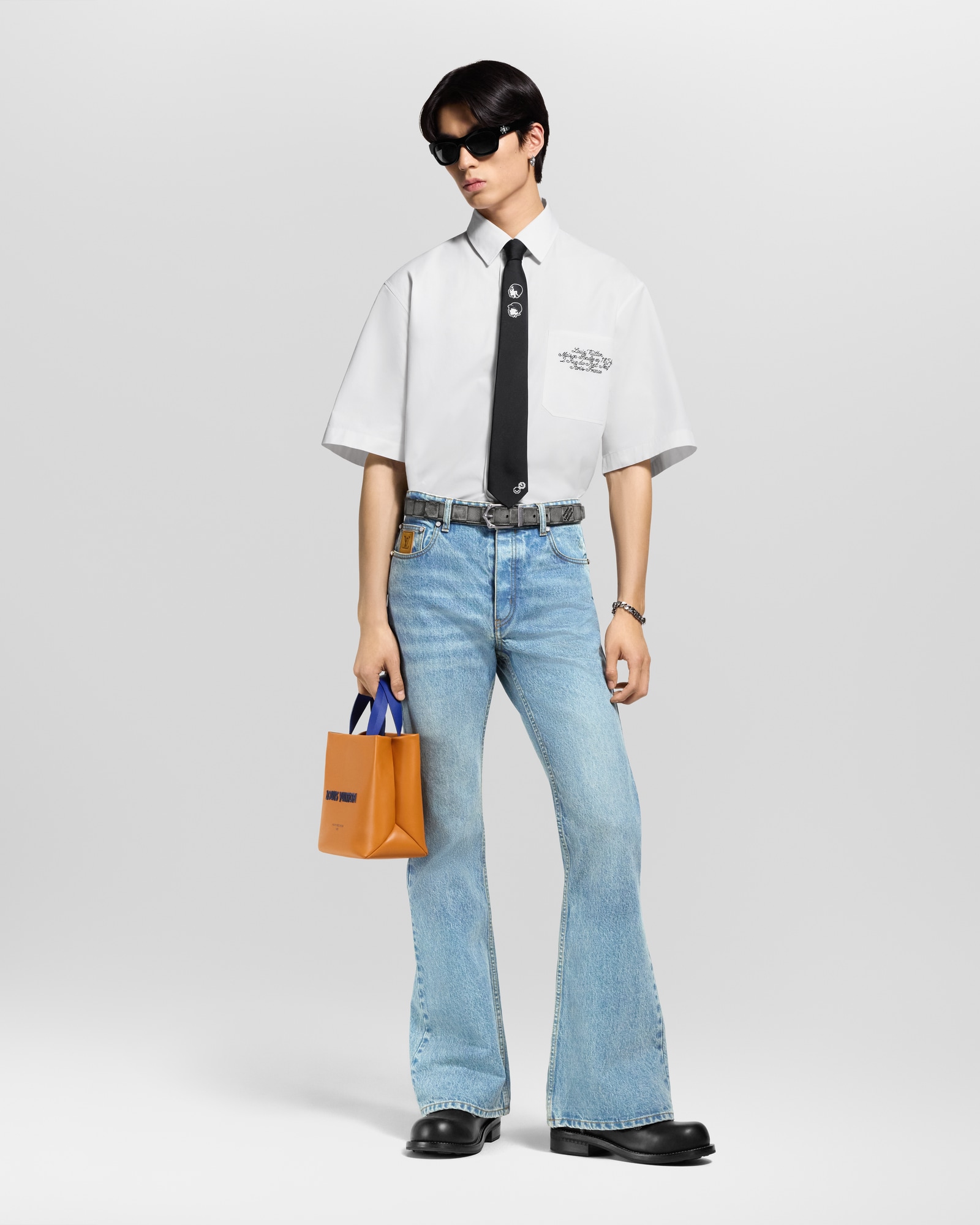 フープピアス・LV ロジン S00｜ルイ・ヴィトン 公式サイト - M03168